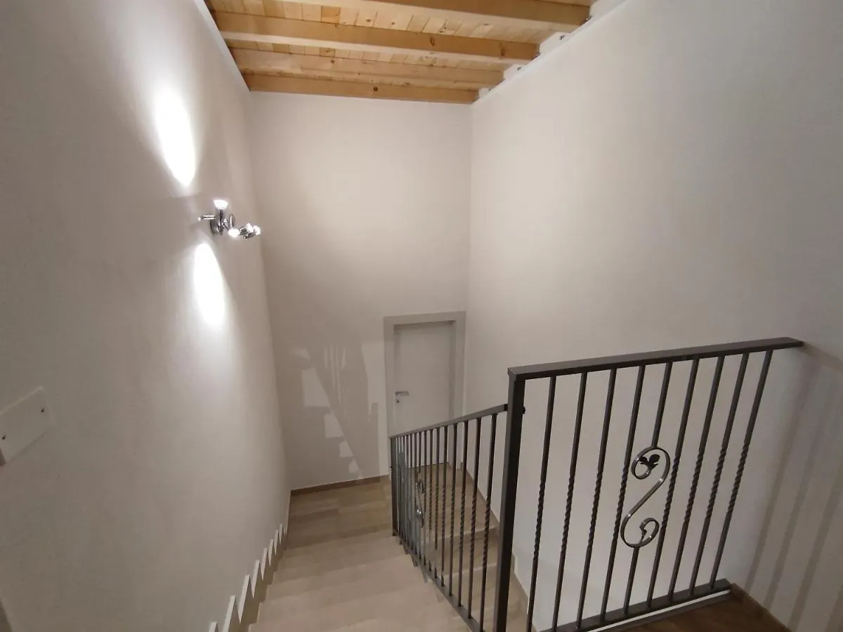 Grigio Perla Panigale, Villetta Di Pregio Con Giardino E Parcheggio Privato Gratuito Fino A Tre Posti Auto Bologna Italy