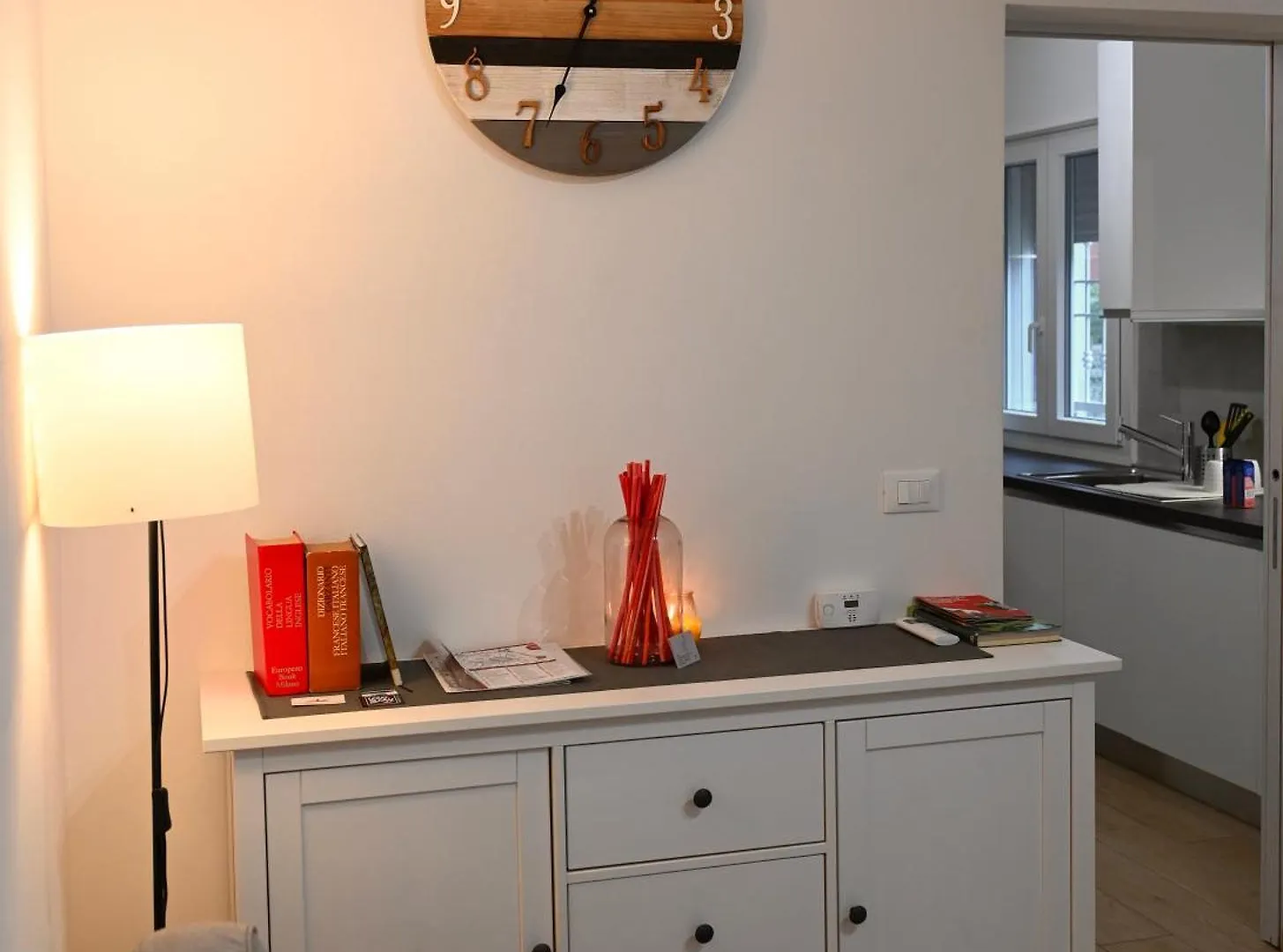 Apartment Grigio Perla Panigale, Villetta Di Pregio Con Giardino E Parcheggio Privato Gratuito Fino A Tre Posti Auto Bologna Italy