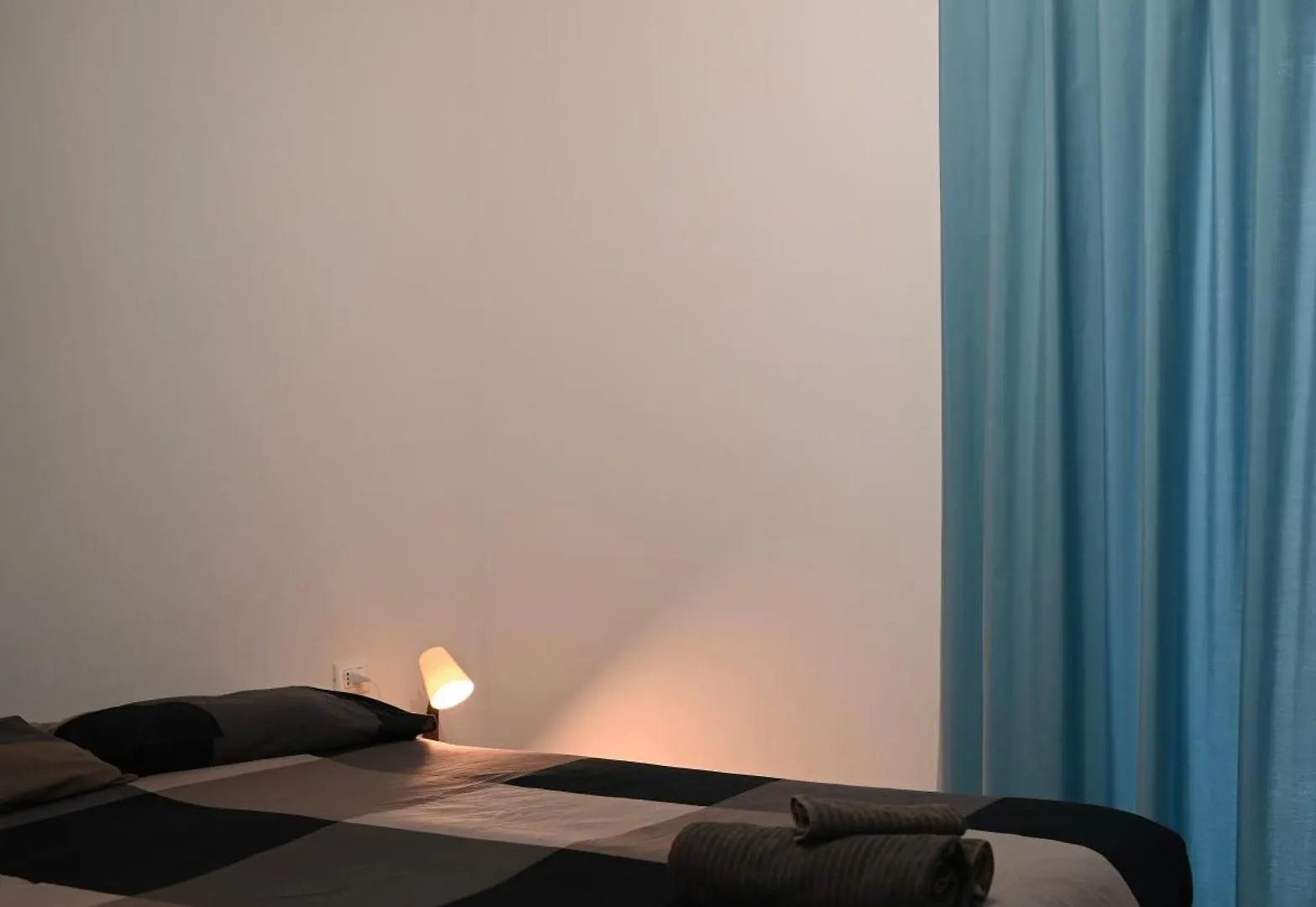 Grigio Perla Panigale, Villetta Di Pregio Con Giardino E Parcheggio Privato Gratuito Fino A Tre Posti Auto Bologna Apartment