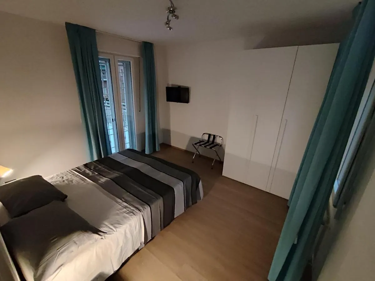 Appartamento Grigio Perla Residenza, casa indipendente con parcheggio privato e giardino Bologna 0*,  Italia