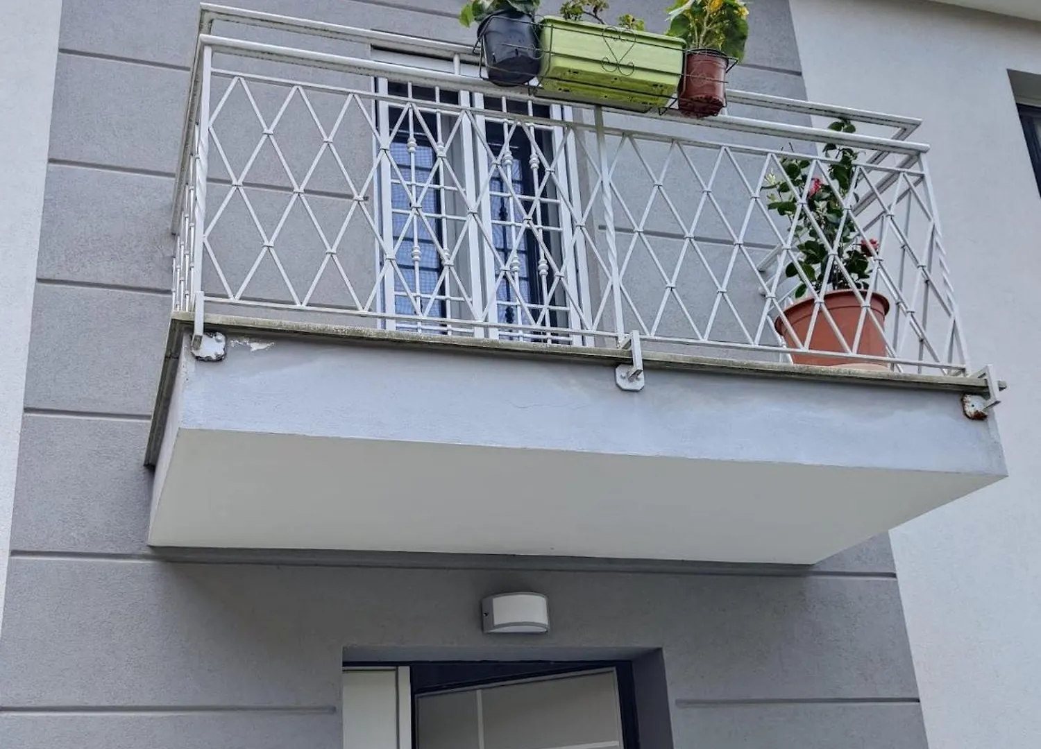 Appartamento Grigio Perla Residenza, casa indipendente con parcheggio privato e giardino Bologna 0*,  Italia